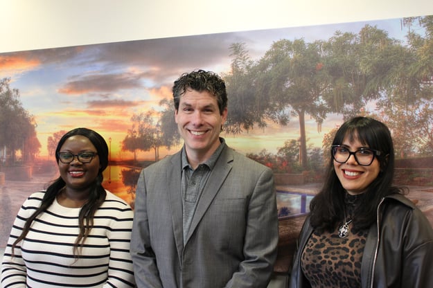 Women PeaceMakers and Kroc School Dean Darren Kew