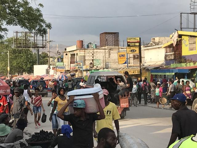A busy marketplace in Haiti.