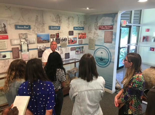 Sycuan Cultural Center director Steve Newcomb (Shawnee/Lenape) explains a timeline of Kumeyaay history to EPJ students.